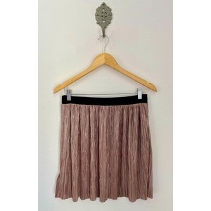 BCBG • Metallic Rose New Years Party Pocket Pleated Mini Skirt